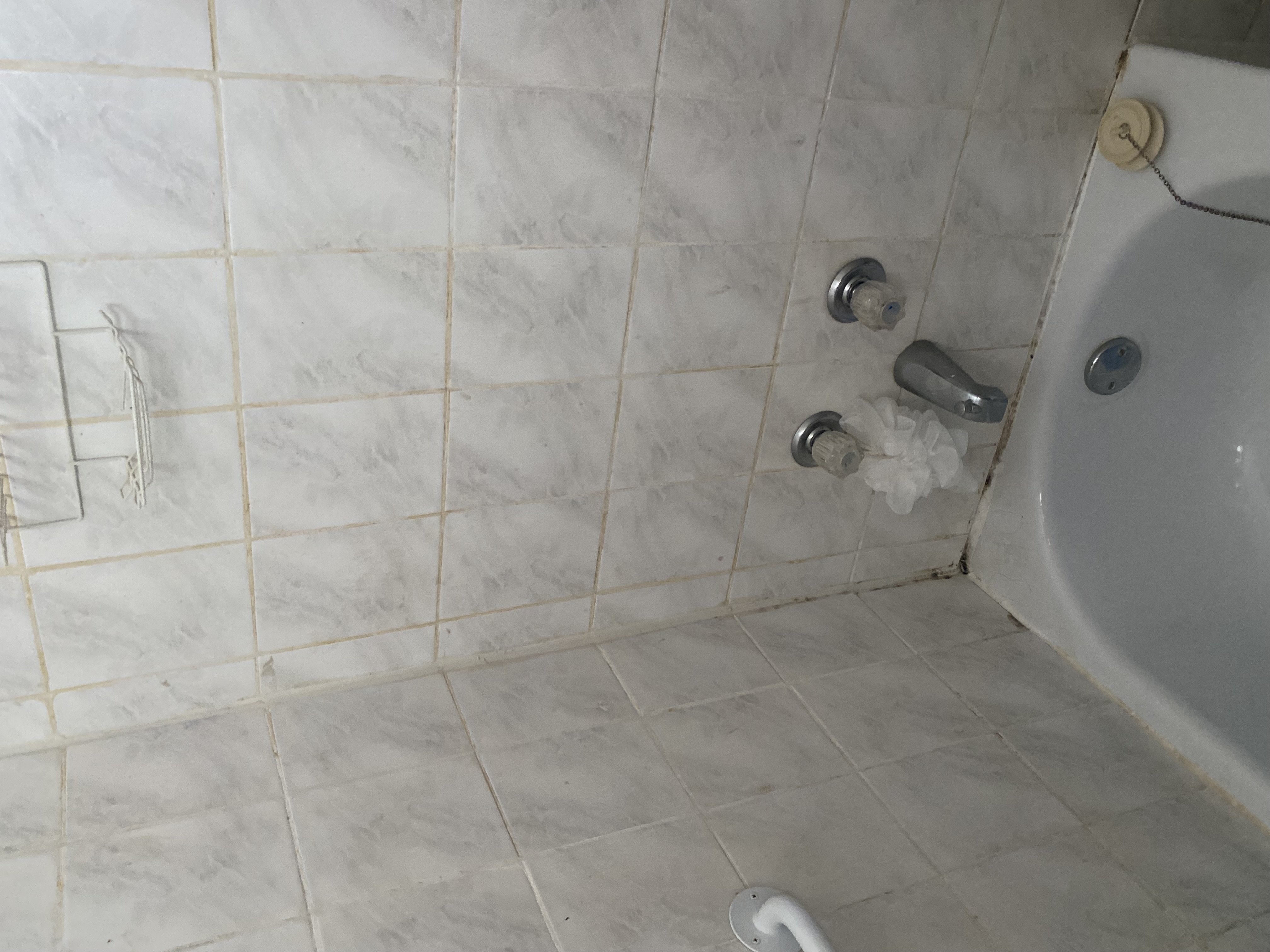 Photo 11 - 3 1/2 a louer electro inclus